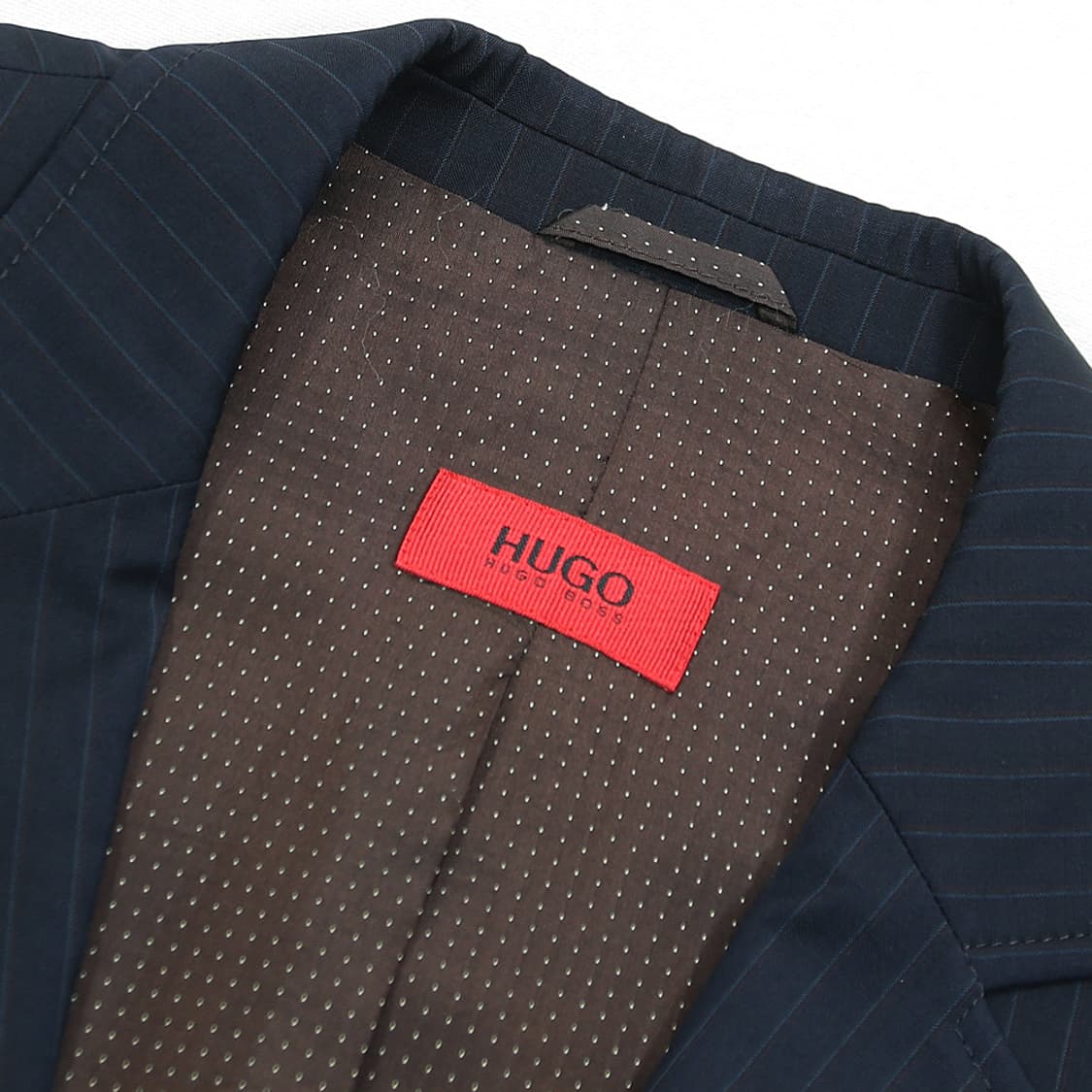 (착용컷) HUGO BOSS 스트라이프 블레이져 (남성용 105) 상품이미지5