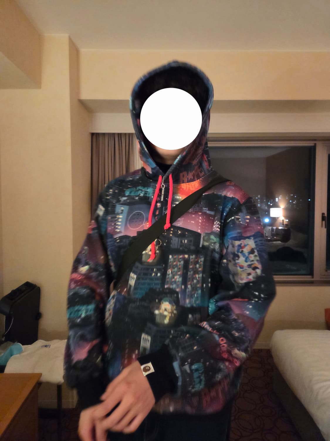 (희귀상품) 베이프 네온 도쿄 풀오버 후디 2XL 상품이미지1