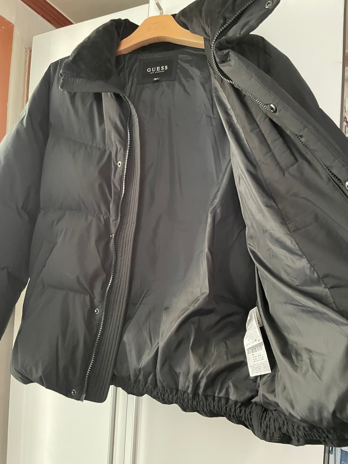 게스 덕다운 패딩 점퍼 M 상품이미지3