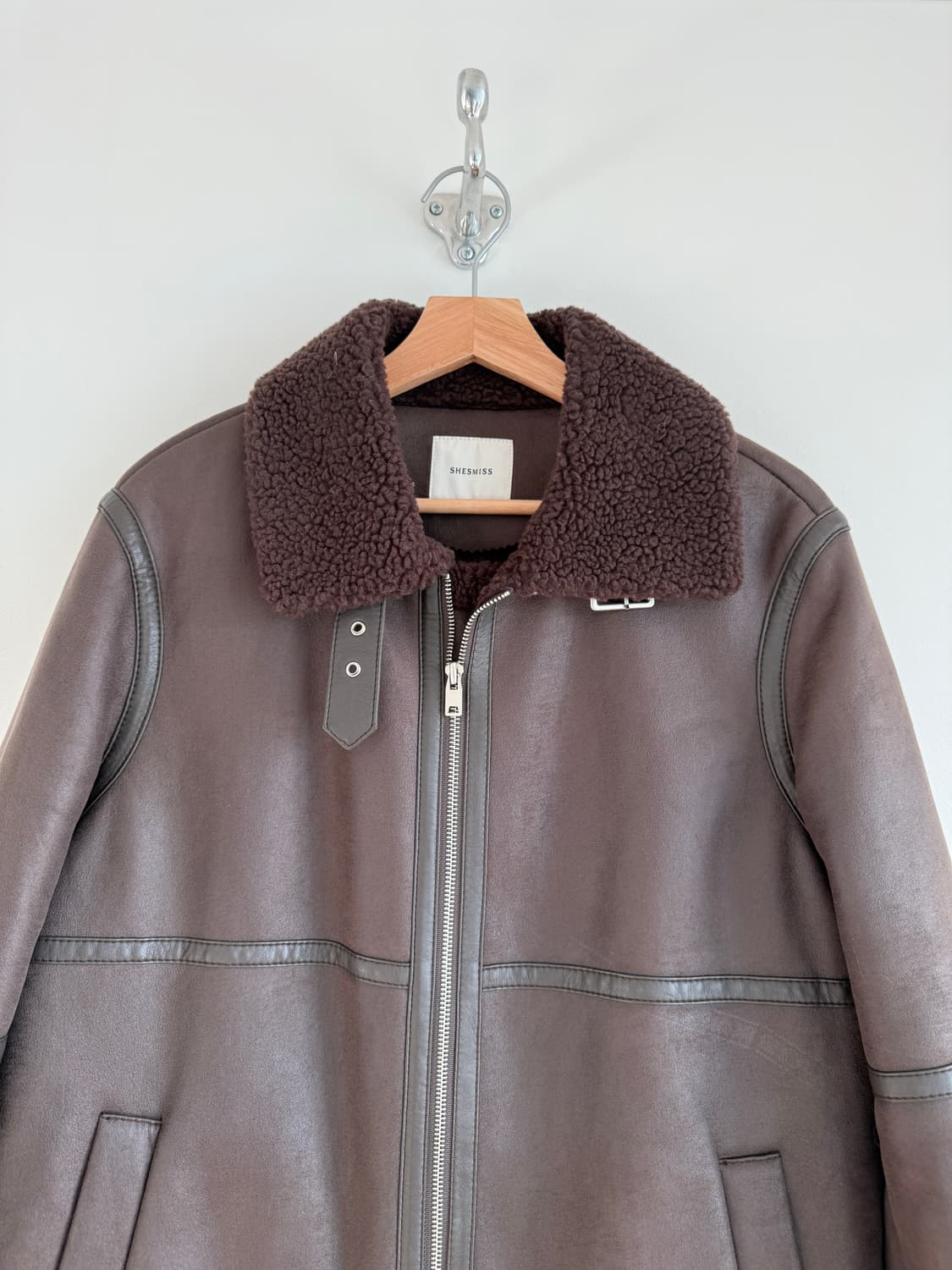 SHESMISS 비건레더 롱 무스탕 상품이미지2