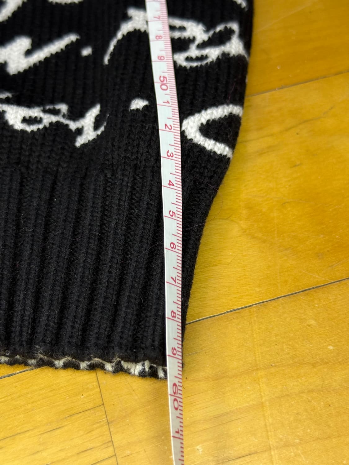 Supreme Futura Sweater Black 24SS 상품이미지9