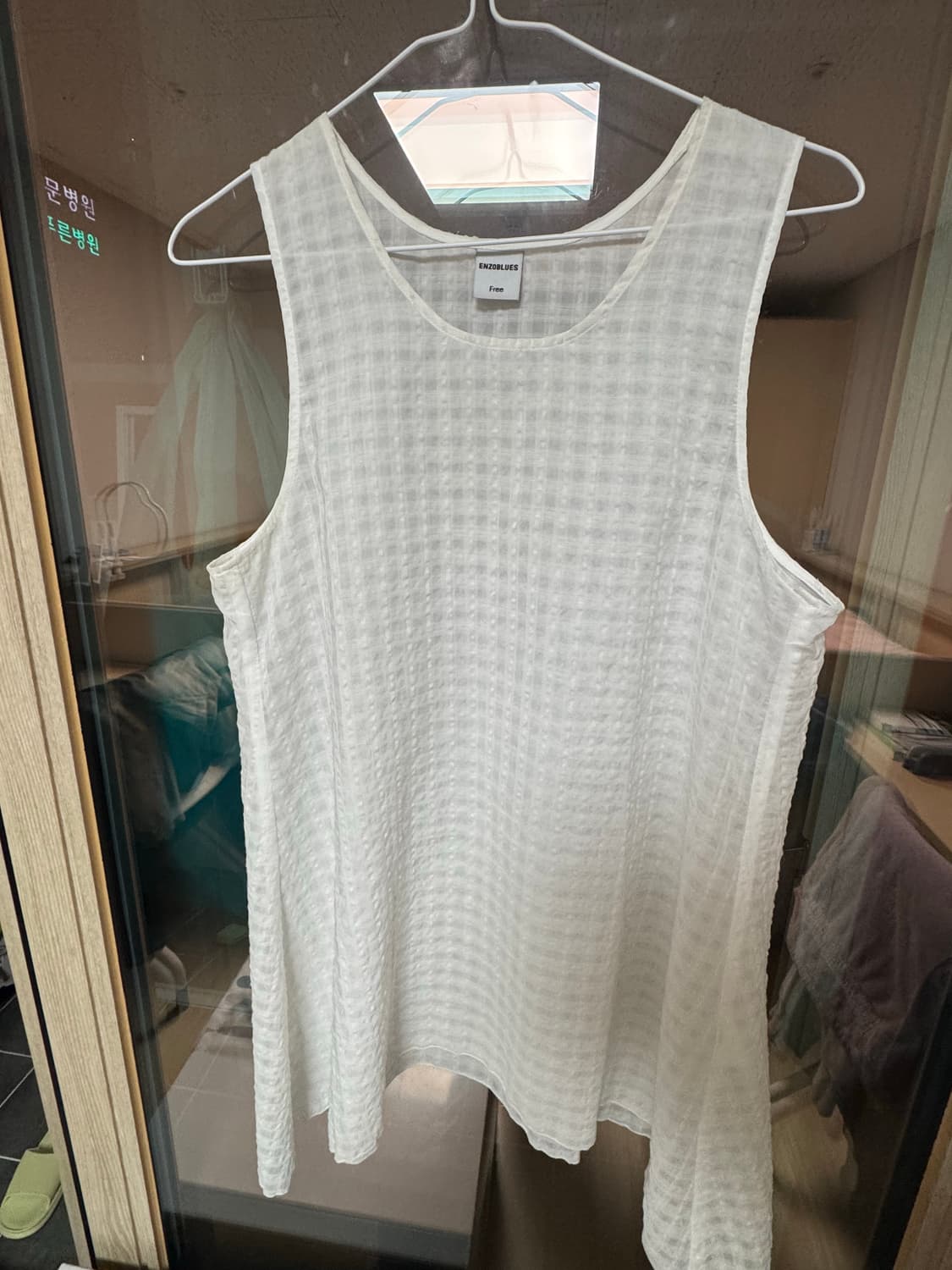 엔조블루스 넷 체크 슬리브리스 탑 (White) 상품이미지1