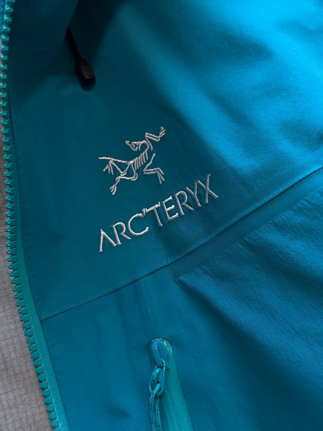 (Xs) 아크테릭스 알파 sv 탈라사 상품이미지4