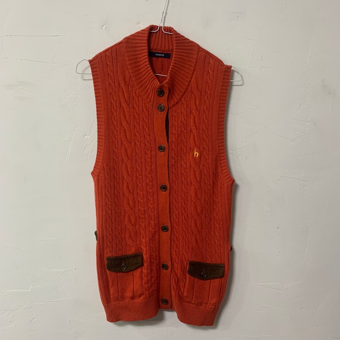 (95) 헤지스 오렌지색 니트 조끼 상품이미지3