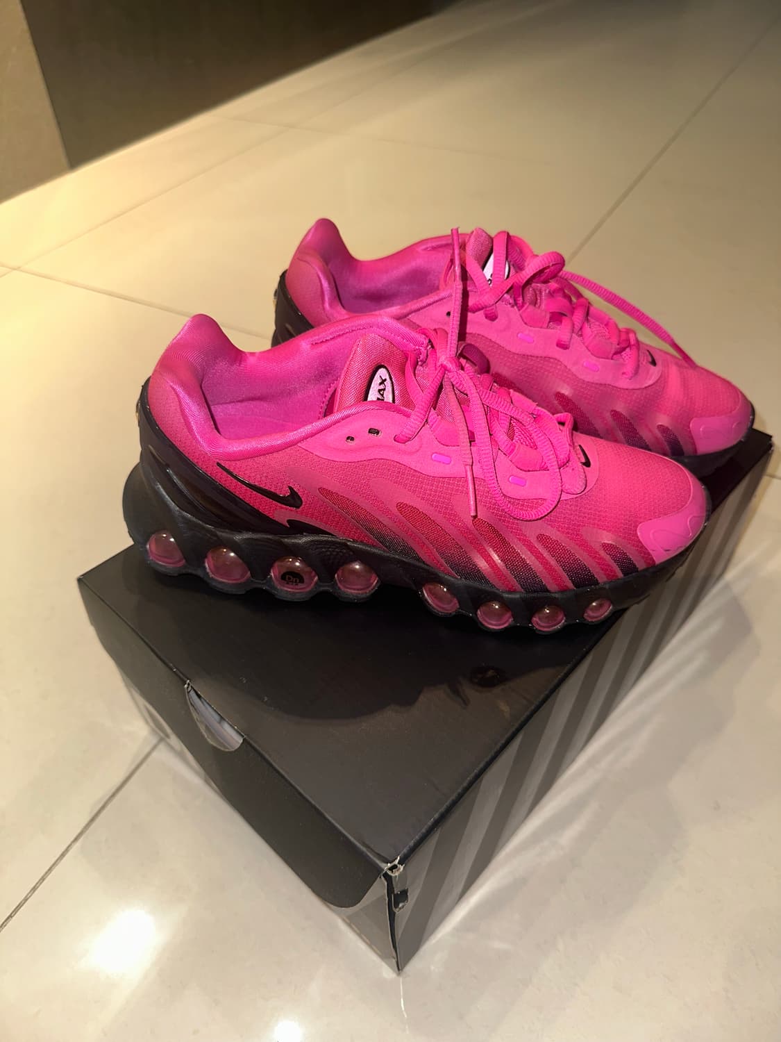Nike Dn8 pink - 나이키 핑크 운동화 상품이미지4