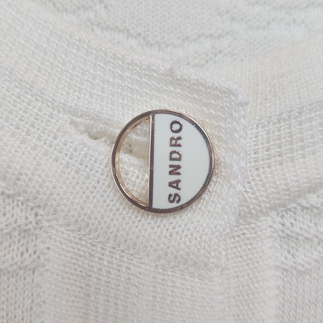 산드로 화이트 반팔 니트 가디건 상품이미지3