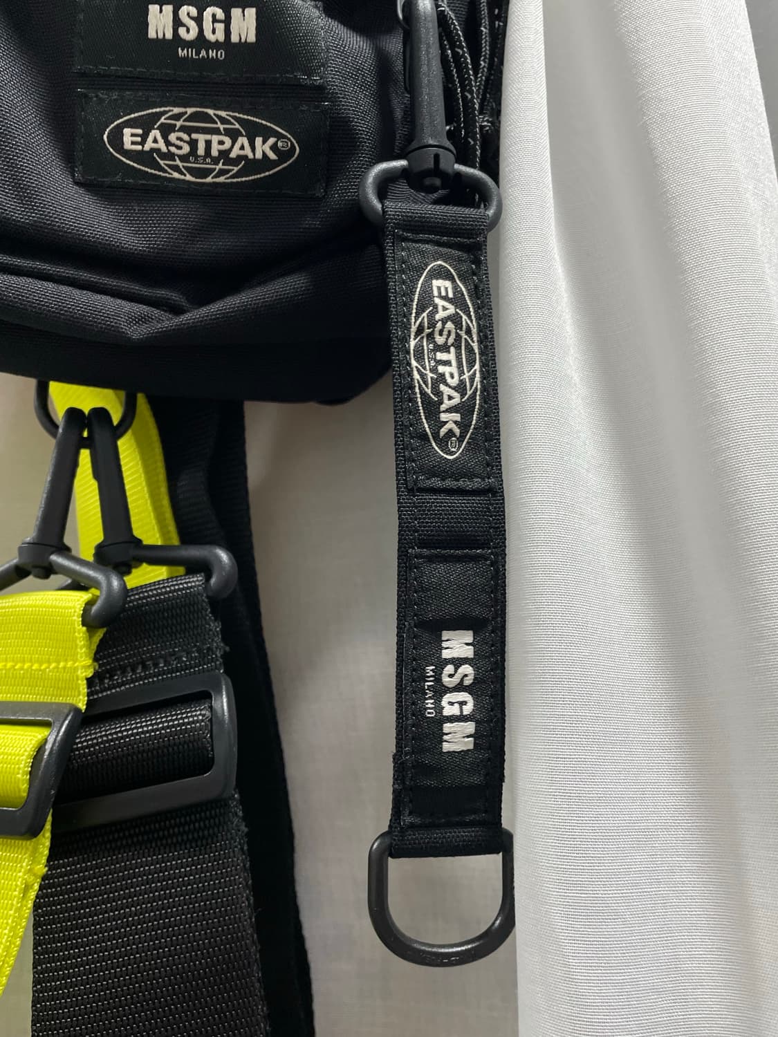 이스트팩xMSGM/ 오르빗 백/ 프리 상품이미지7