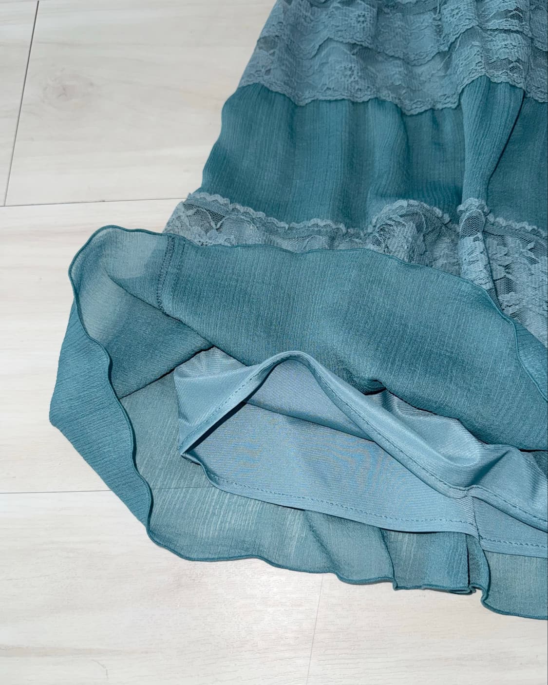 L'EST ROSE Teal Blue Lace Skirt 상품이미지9