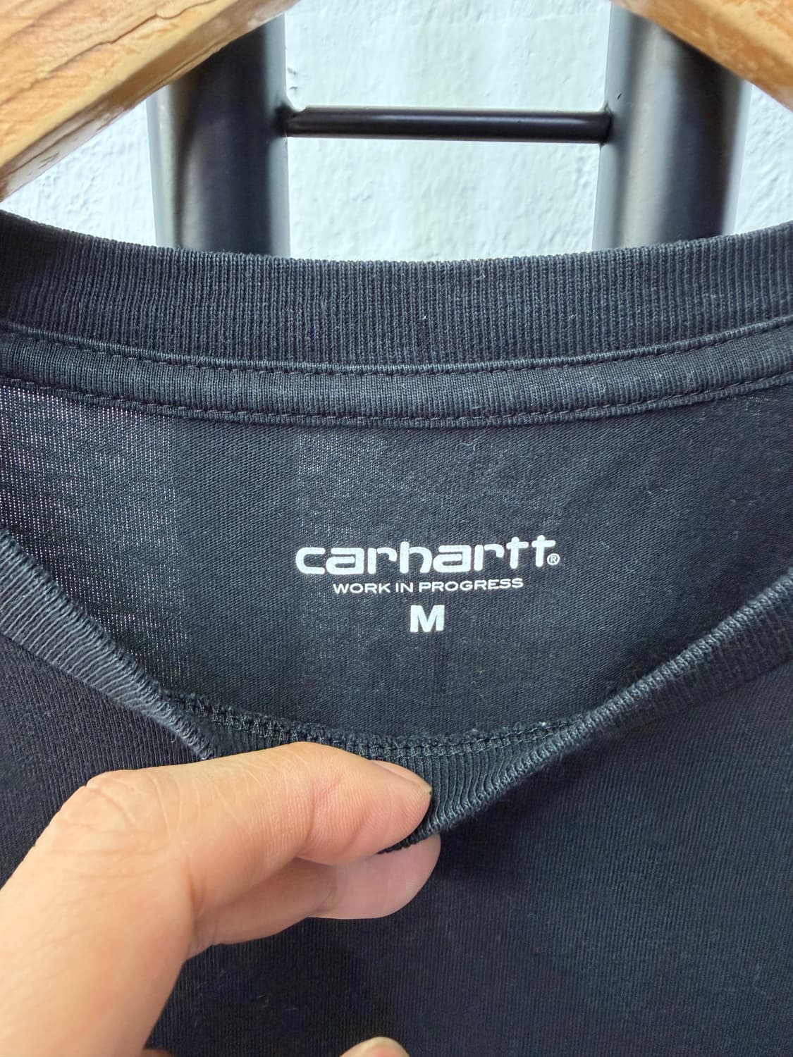 정품) 칼하트 포켓 반팔티 블랙 M  상품이미지5