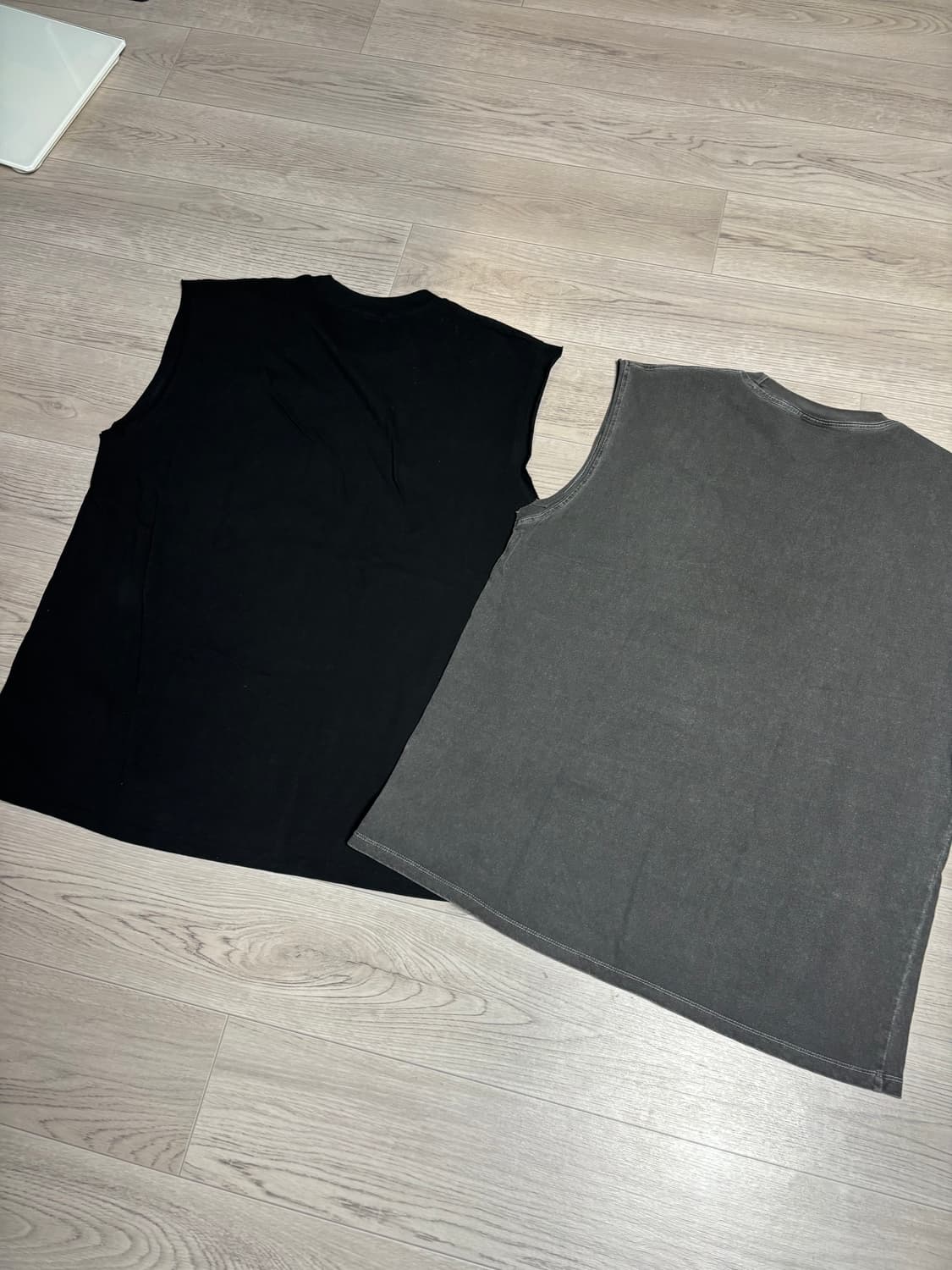 [os] innir SLEEVELESS T-SHIRT 2장일괄 상품이미지2