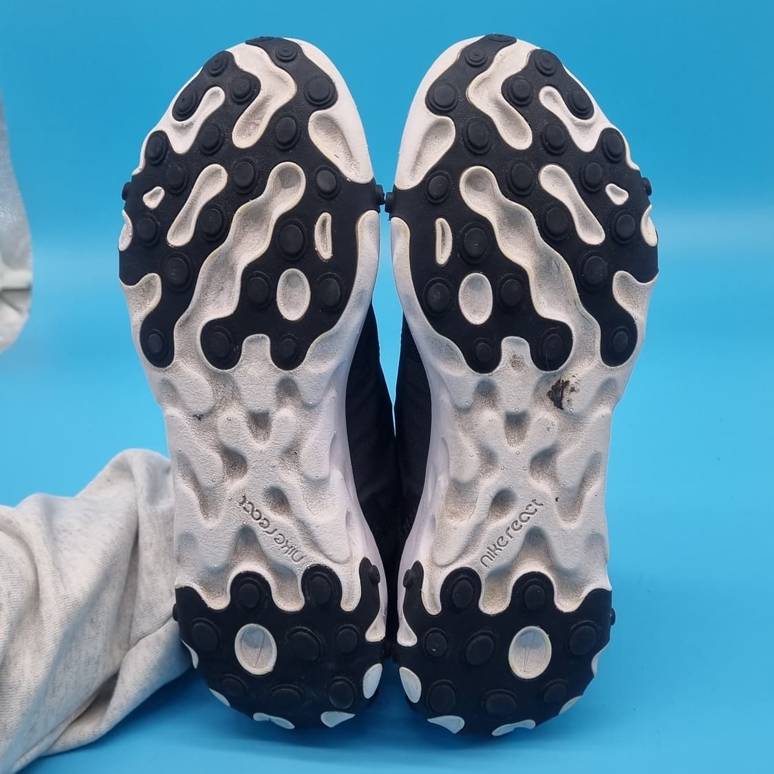 oo 나이키 리액트 엘리먼트55 운동화 240 상품이미지3