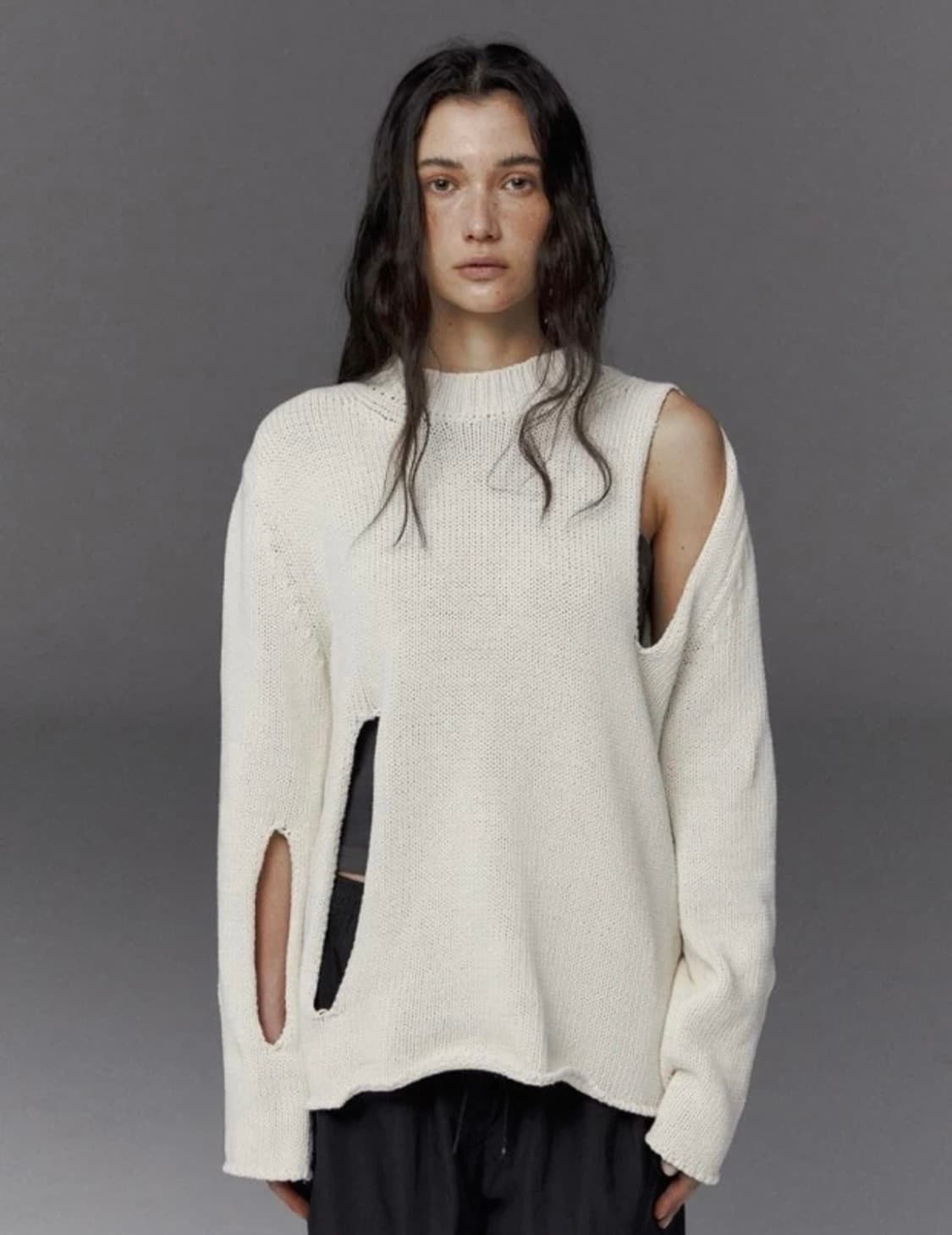 (스튜디오테이블 STUDIOTABLE) 컷아웃 니트 상품이미지6