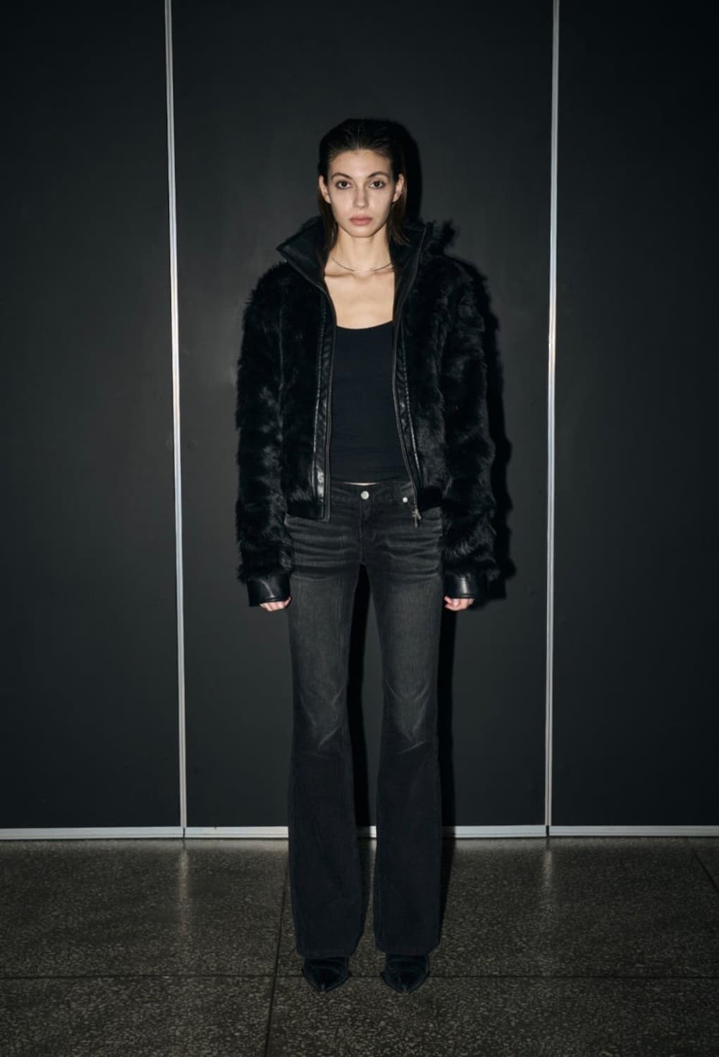 보헤미안서울 하이넥 투웨이 퍼 자켓 블랙 상품이미지1