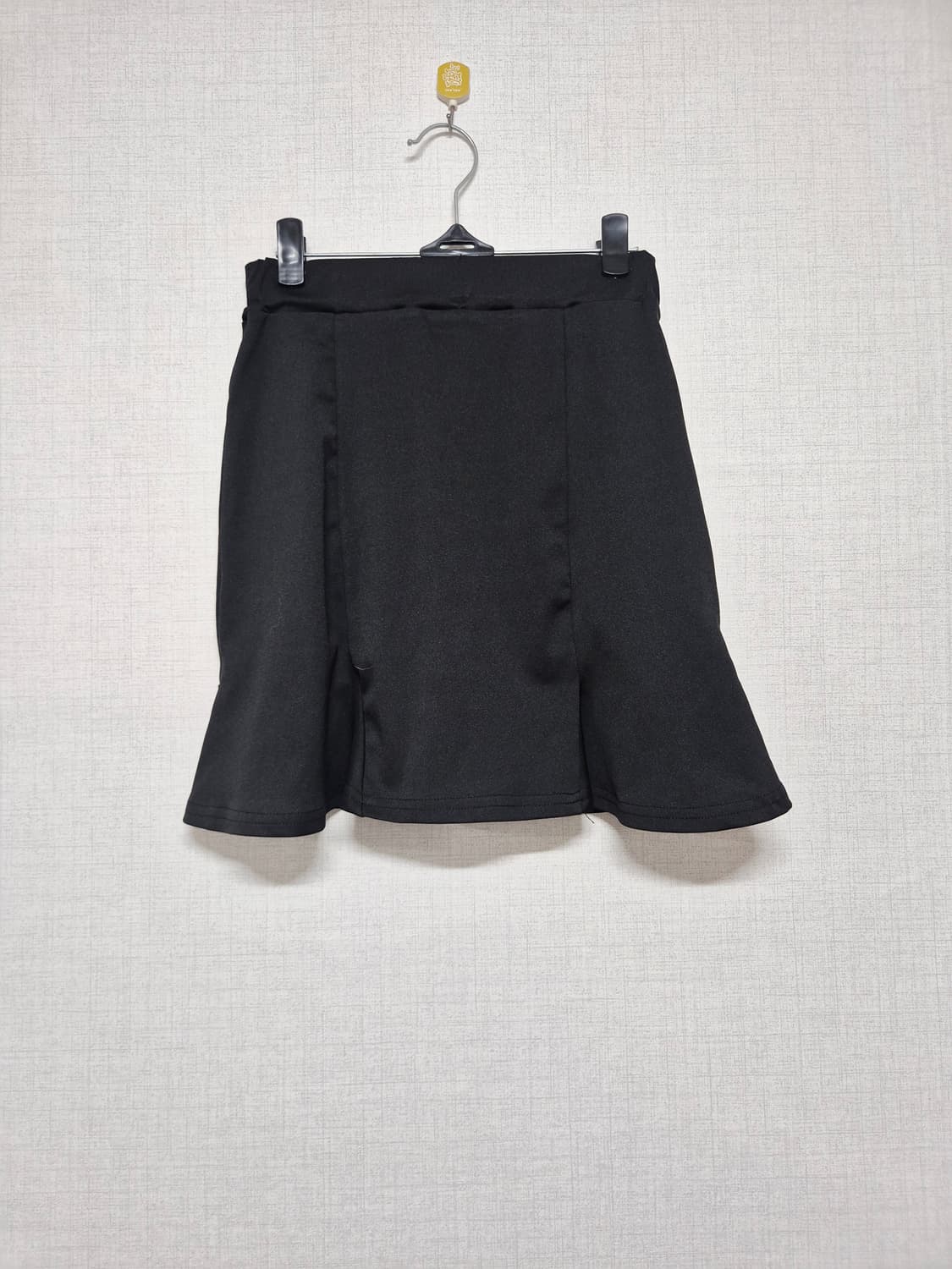 블랙 플레어 미니스커트 상품이미지1