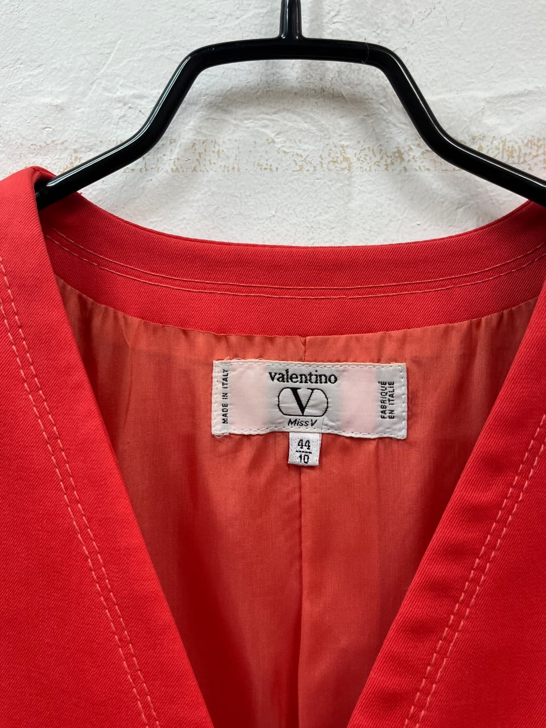 Valentino miss V MADE IN ITALY 금장버튼 카라리스 상품이미지2