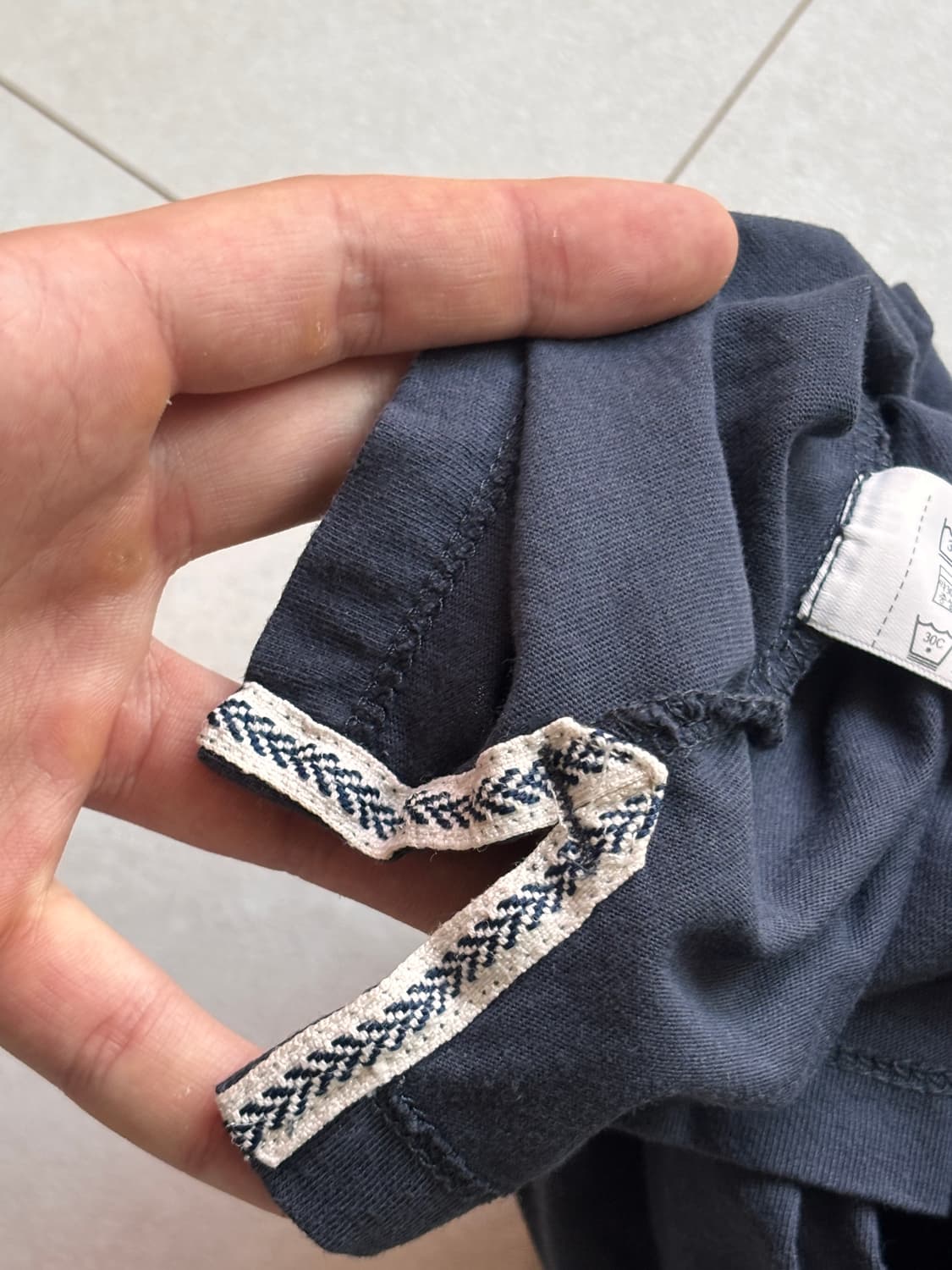 Massimo Dutti NAVY 자수 네이비 반팔 티셔츠 상품이미지5