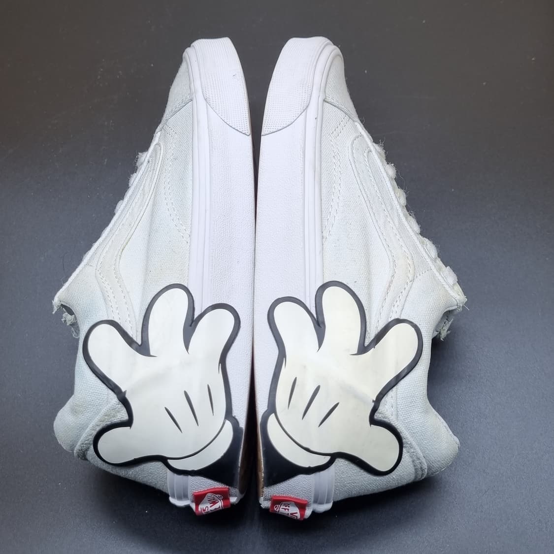 반스 x디즈니 올드스쿨 미키 여성스니커즈240  상품이미지5