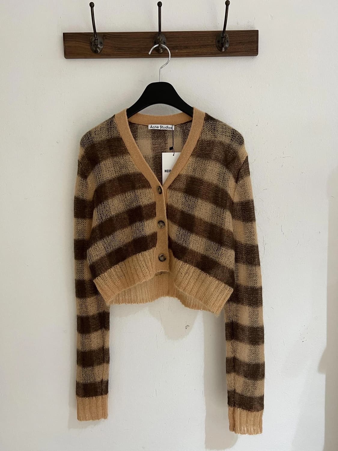 아크네가디건 상품이미지1