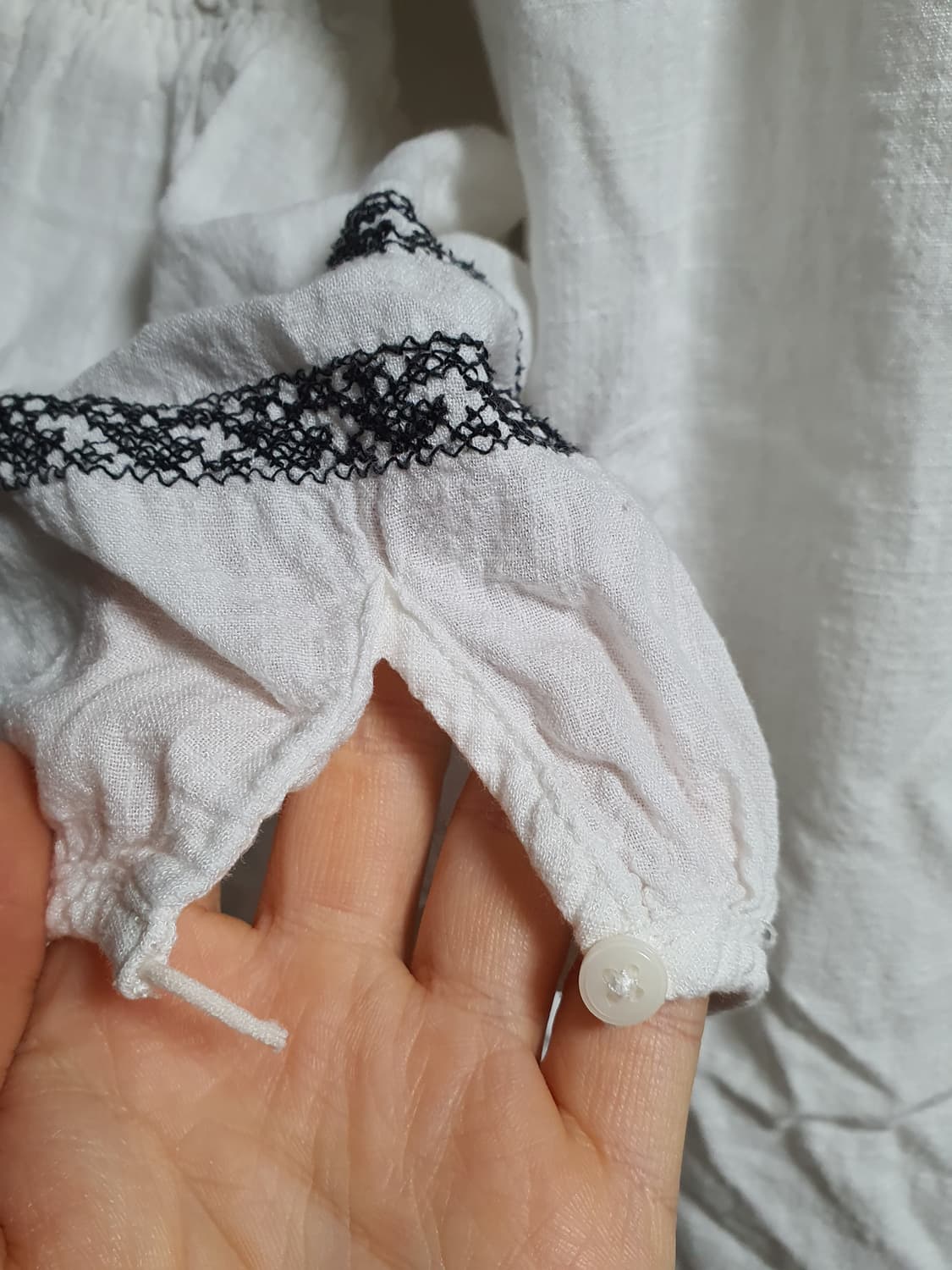[히피룩] 화이트 자수 블라우스 셔츠 상품이미지4