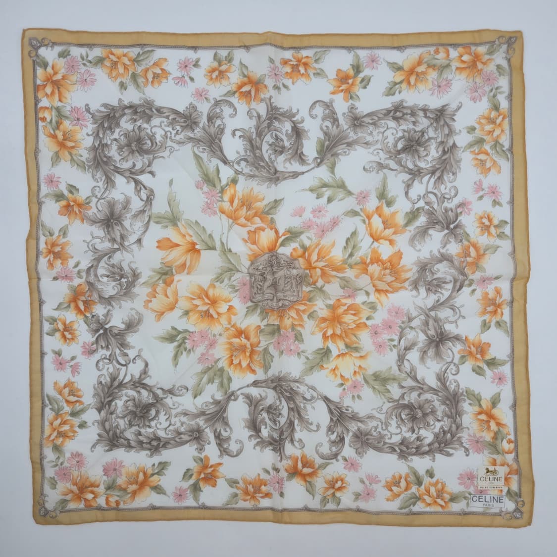 CELINE 셀린느 손수건 스카프 [JRCFSB11735-116-3] 상품이미지4