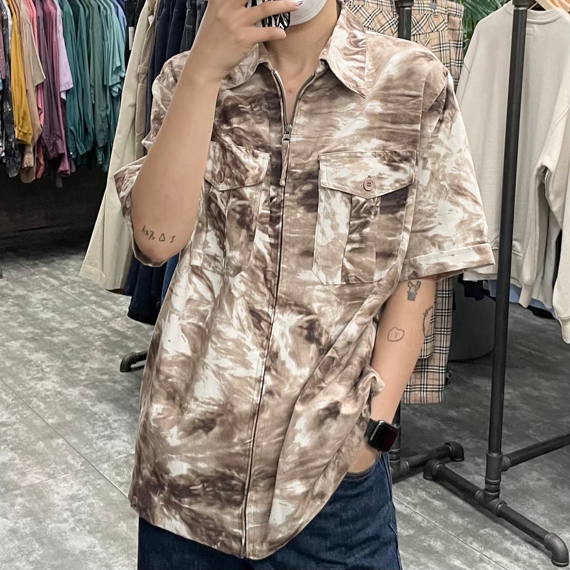 ALLIX DESIGN 스웨이드 타이다이 반팔 집업 상품이미지1