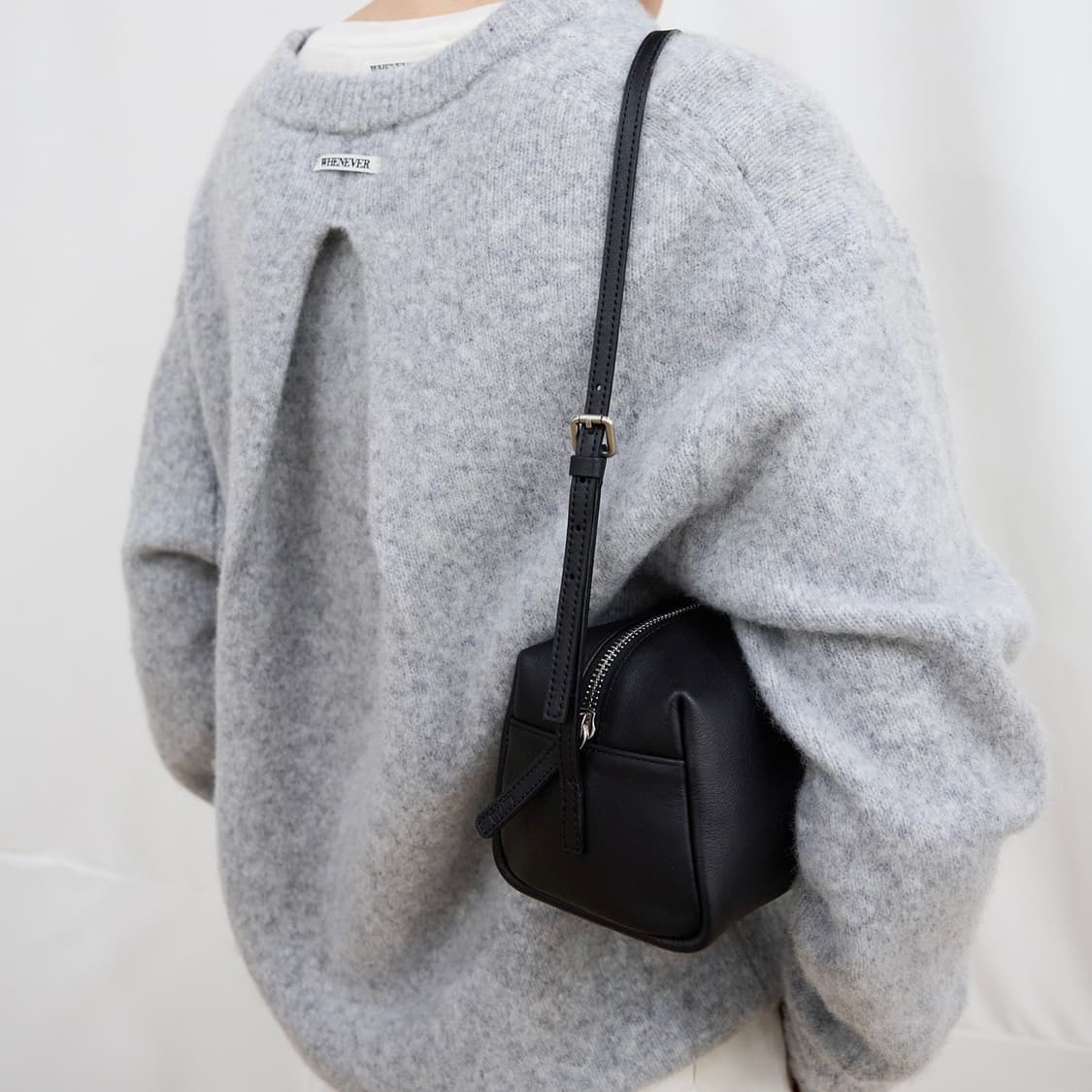 르바) Classic Box Shoulder Bag - Leather  상품이미지2