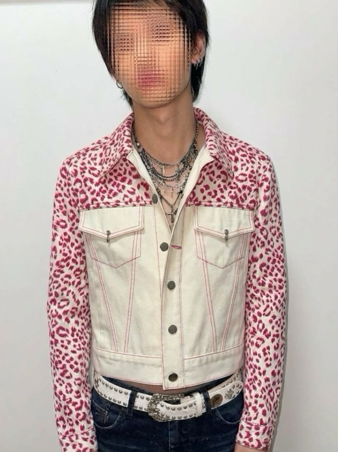 CHAEnewyork 핑크 레오파드 메탈 피어싱 크롭데님자켓 상품이미지2