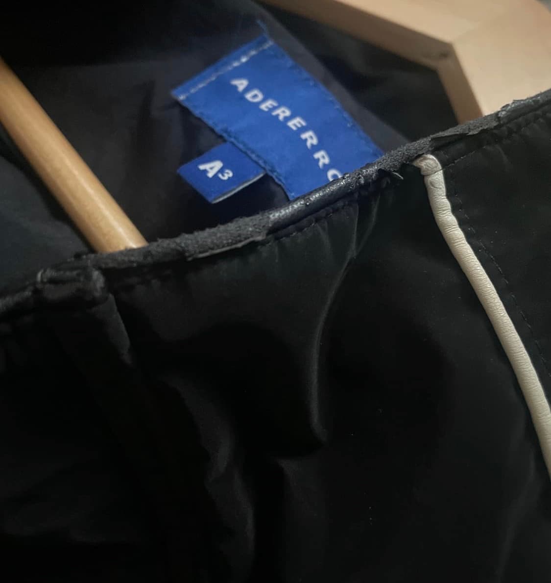 아더에러 반트 점퍼 느와르 초판 상품이미지5