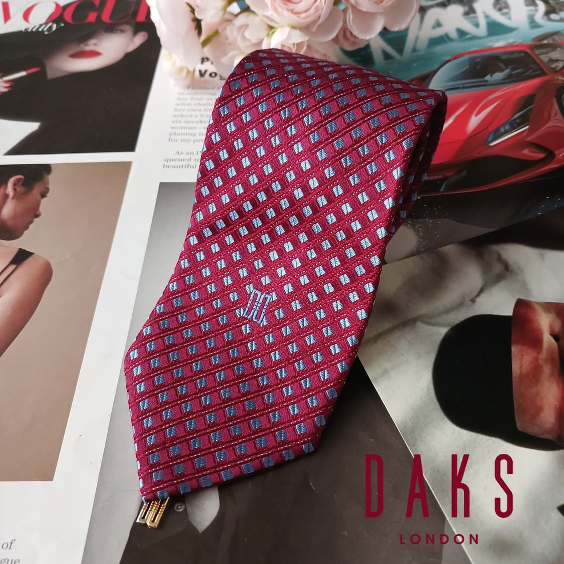 닥스 실크 버건디 패턴 넥타이 8.1cm A+등급 A19401
 상품이미지1