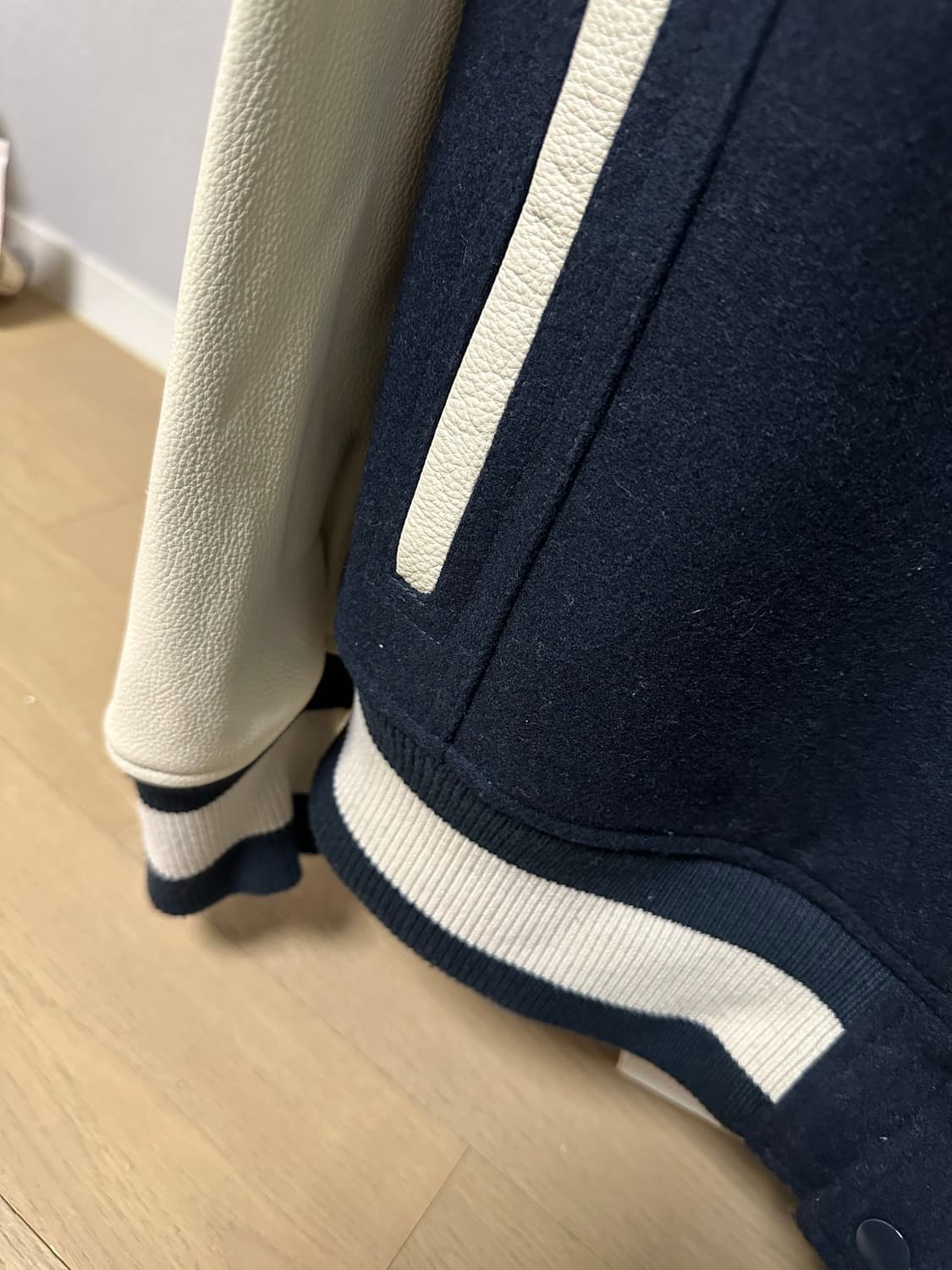 프리즘웍스 네이비/크림 바시티 자켓[XL] 상품이미지5