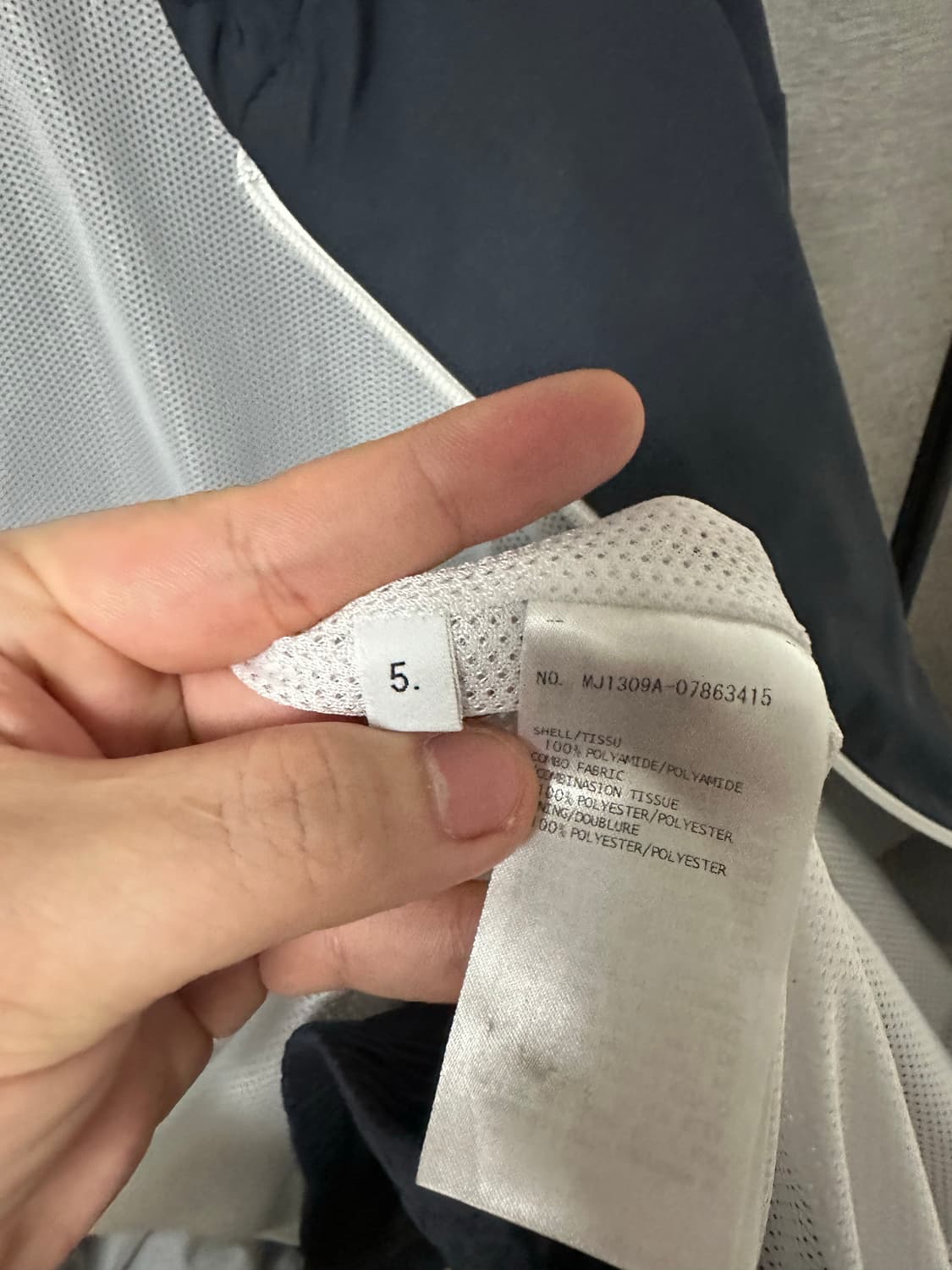 톰브라운 립스탑 4선 매쉬 바람막이 (5) 상품이미지7