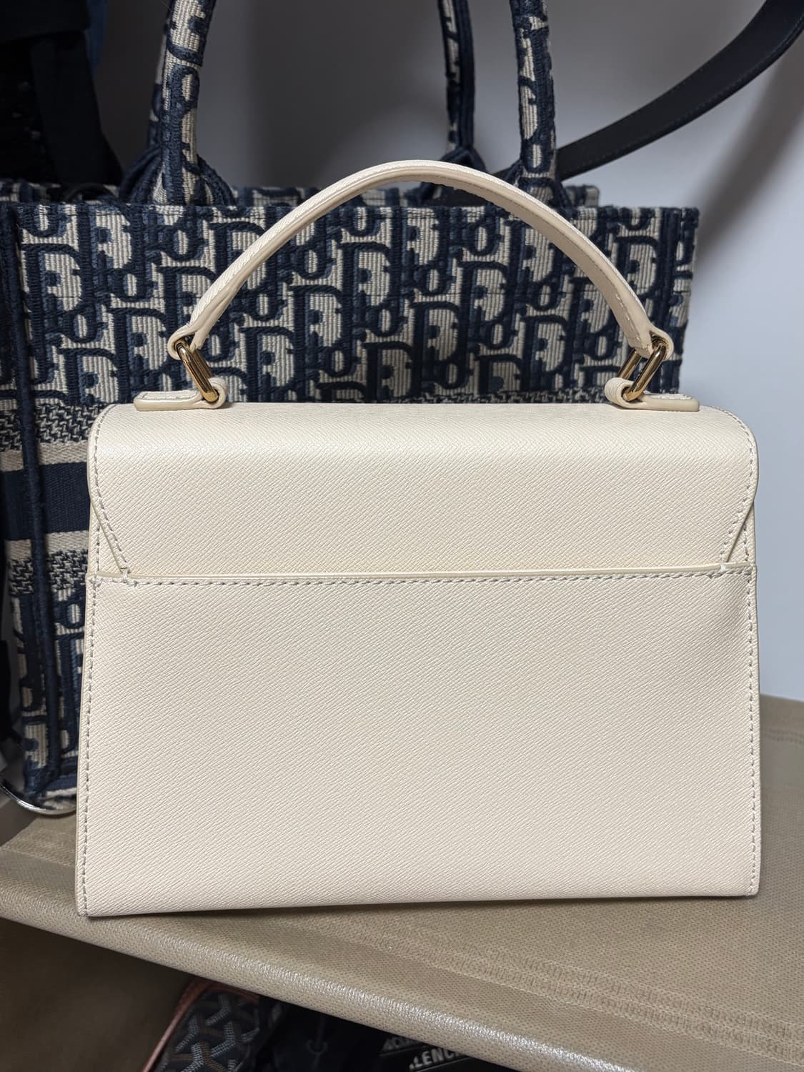 제이에스티나 클래식 토트백 상품이미지5