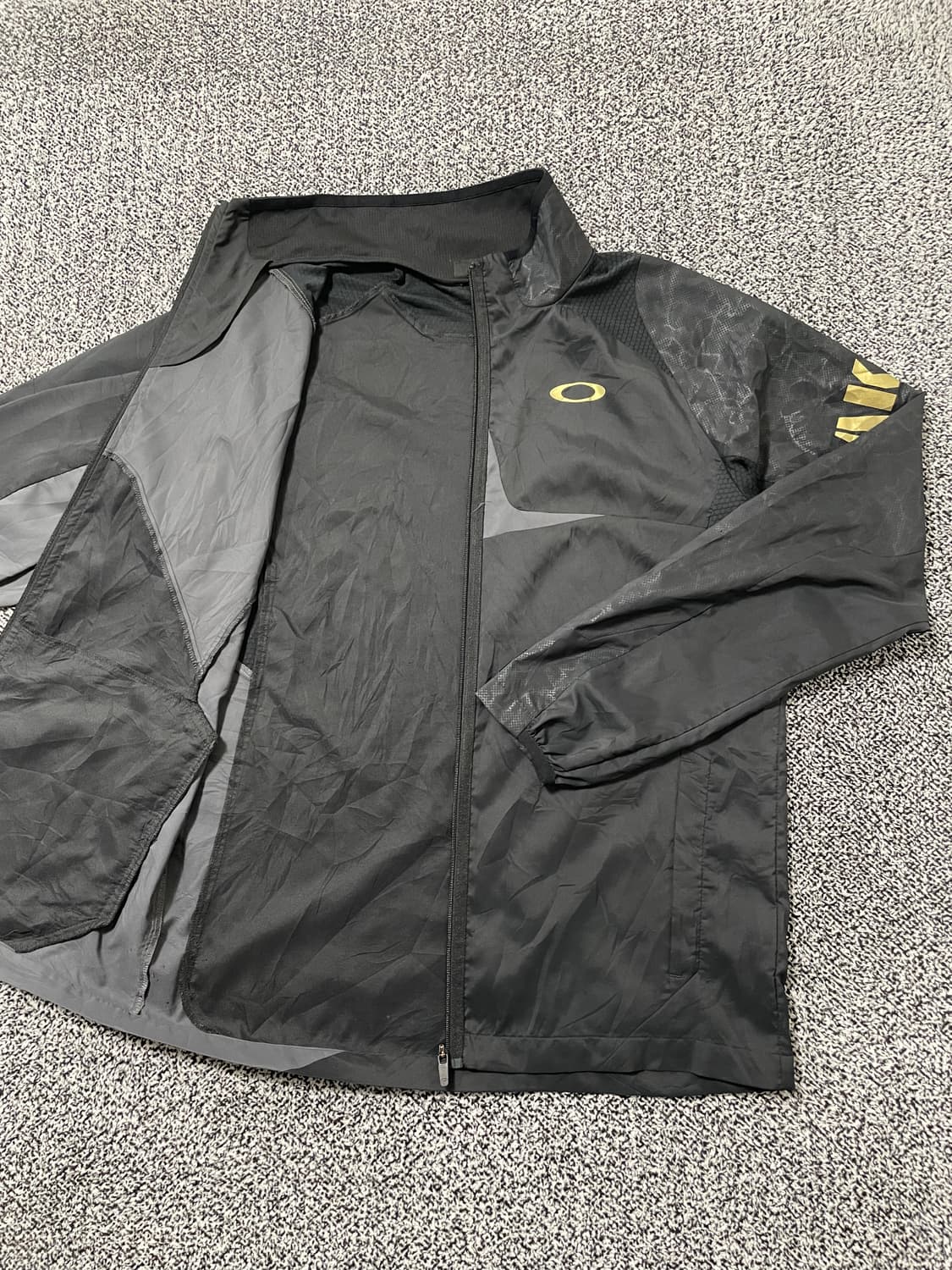빈티지9. 오클리 고프코어 리프 패턴 윈드브레이크 바람막이 일본 빈티지 상품이미지2