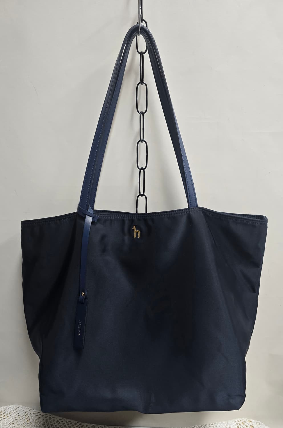 헤지스 나일론 퍼피로고 숄더백 상품이미지3