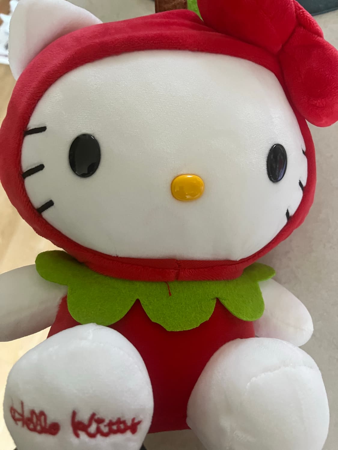 헬로키티 딸기 인형(새제품) 상품이미지1