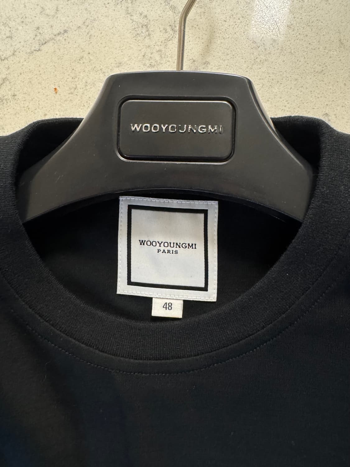 [새제품] 우영미 25fw 블랙 레터링 로고 반팔티 48 상품이미지5