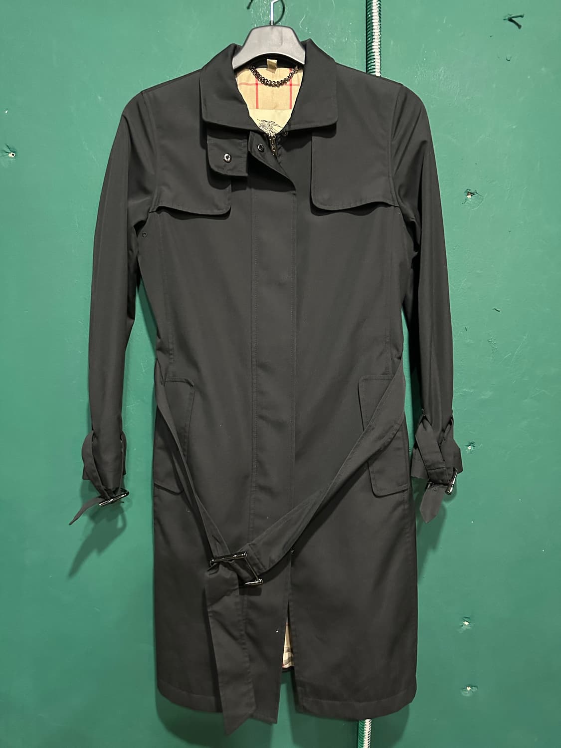 버버리 노바체크 트렌치코트 블랙55 상품이미지1