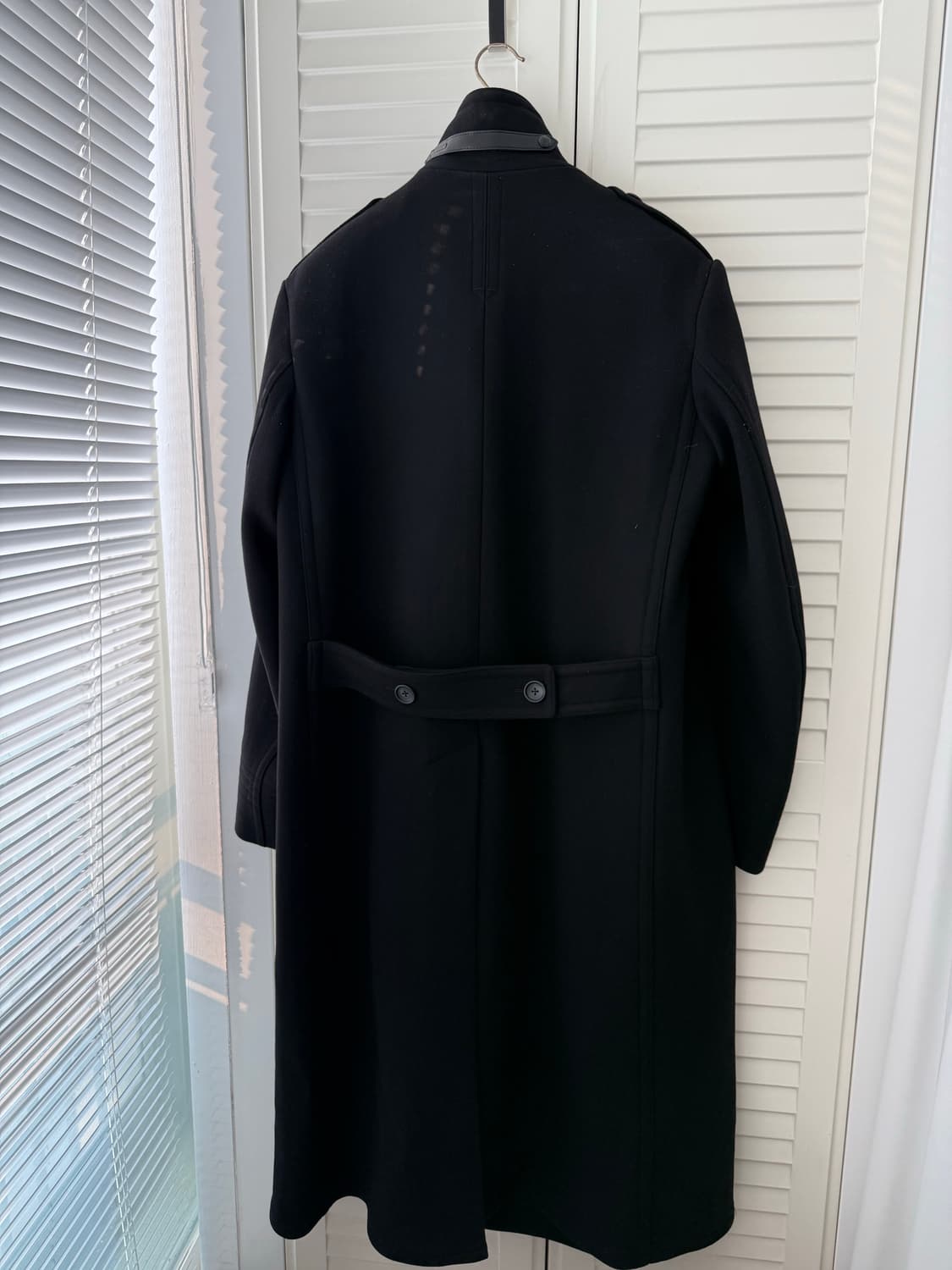 톰포드 밀리터리 코트 상품이미지5