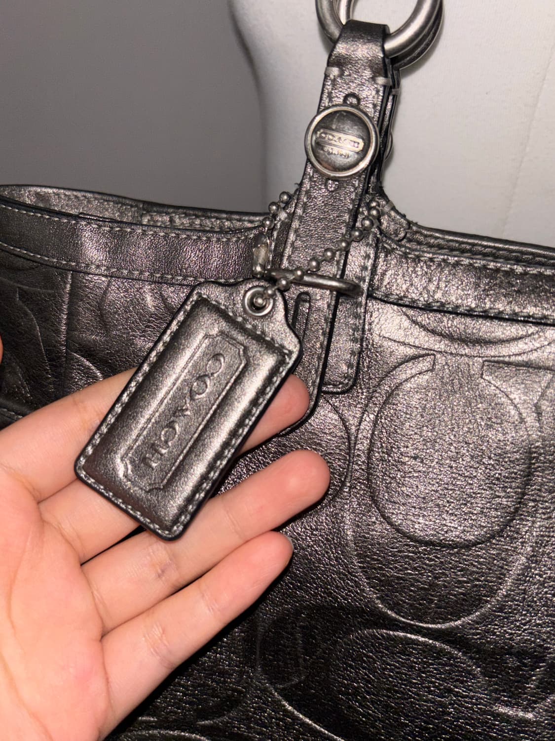 Coach silver shoulder bag 상품이미지2