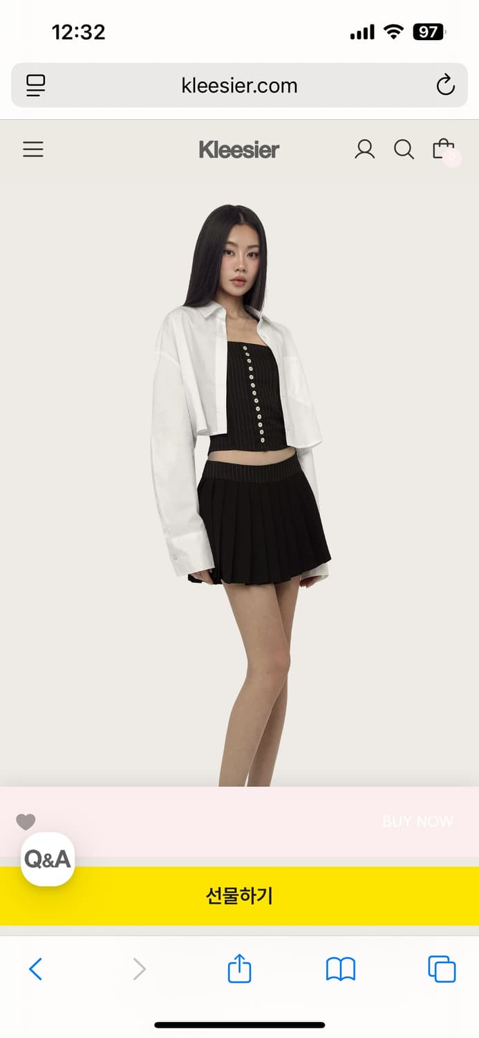 클리시어 퍼스트 레터 크롭셔츠 상품이미지2