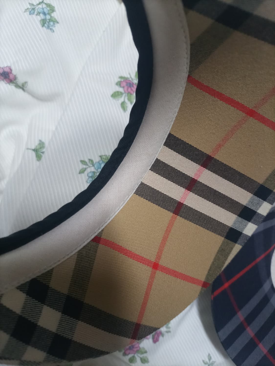 정품+택있음) 버버리 모자썬캡 상품이미지6