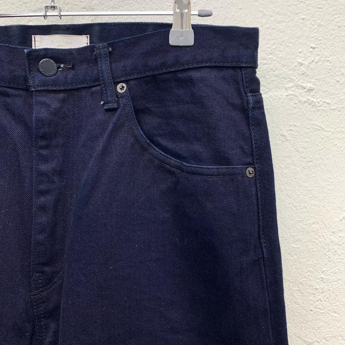 하츠키 네이비 루즈 테이퍼드 코튼 팬츠 상품이미지4