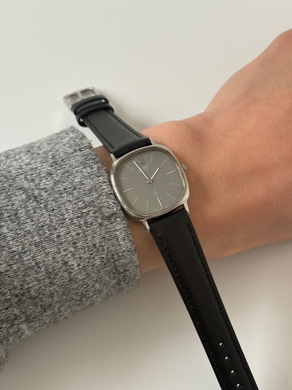 1980s Chariot Grey Dial Square Quartz 상품이미지8