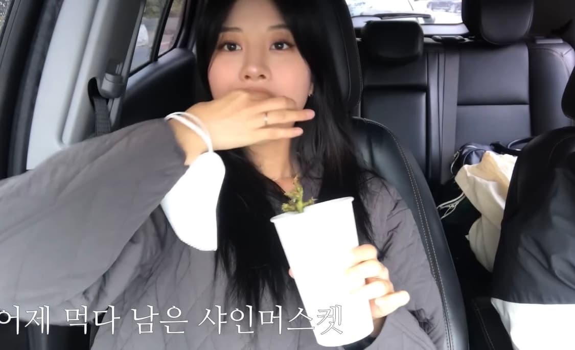 [유튜버 소올 착용] 준바이준케이 라운드 슬리브 퀼팅 자켓 차콜 상품이미지1