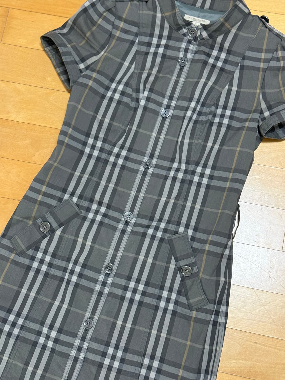 버버리 노바체크 반팔 원피스 상품이미지4