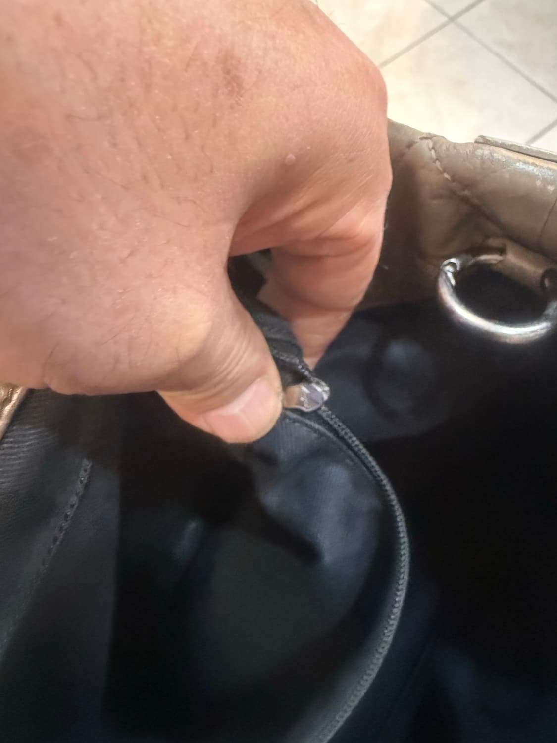 정품 샤넬 가브리엘 클래식 체인 숄더백 팝니다 상품이미지7