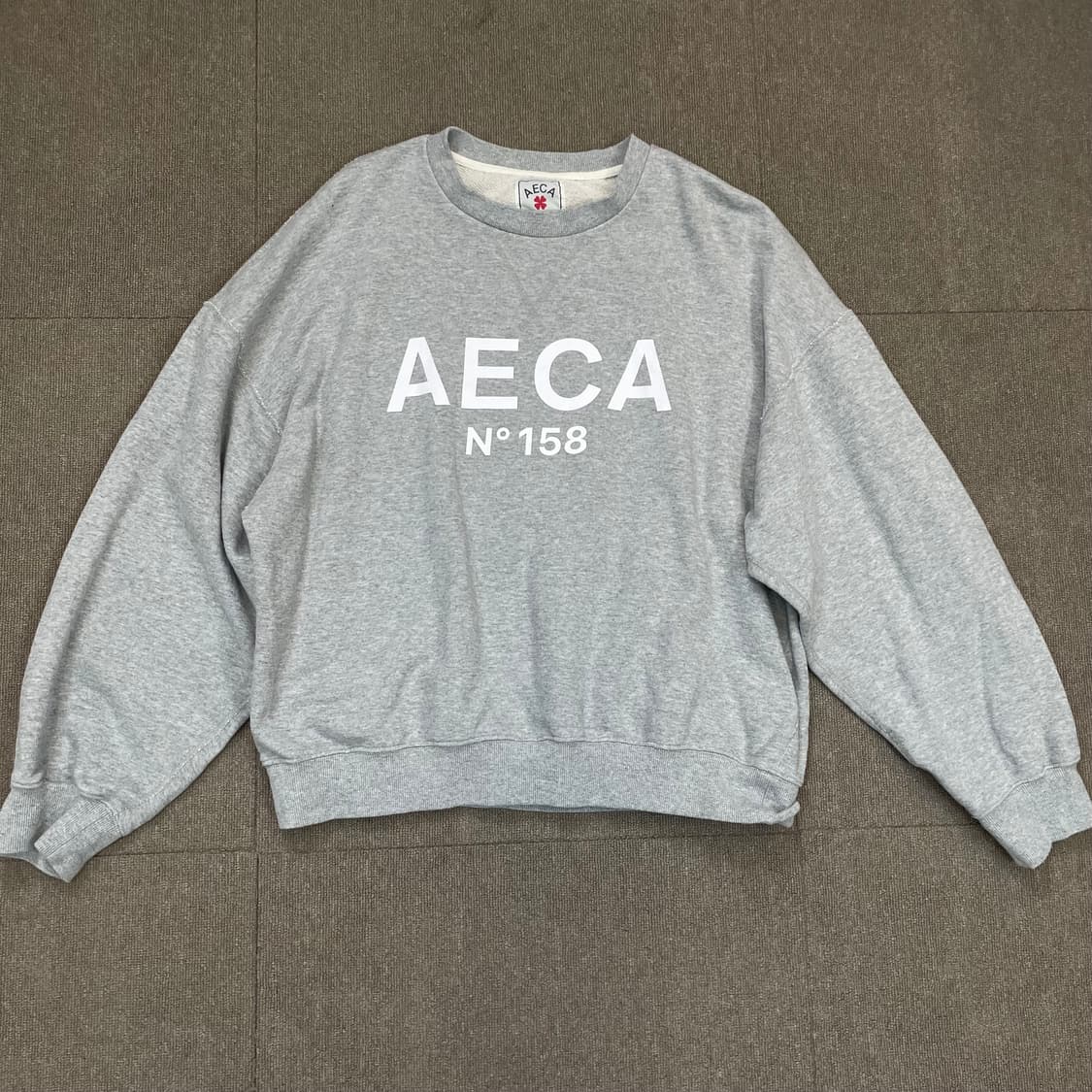 AECA WHITE 에이카 스펠아웃 맨투맨 L 상품이미지1