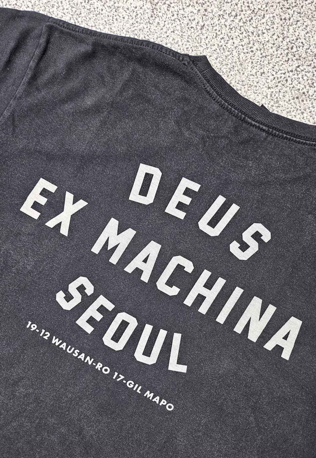 [XL] 데우스 Deus 서울 별주 티셔츠 블랙  상품이미지1