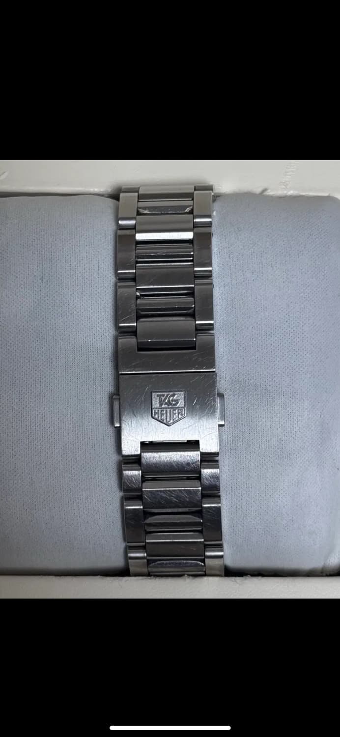 태그호이어 카레라 칼리버5 41미리 검판 데이데이트 상품이미지6