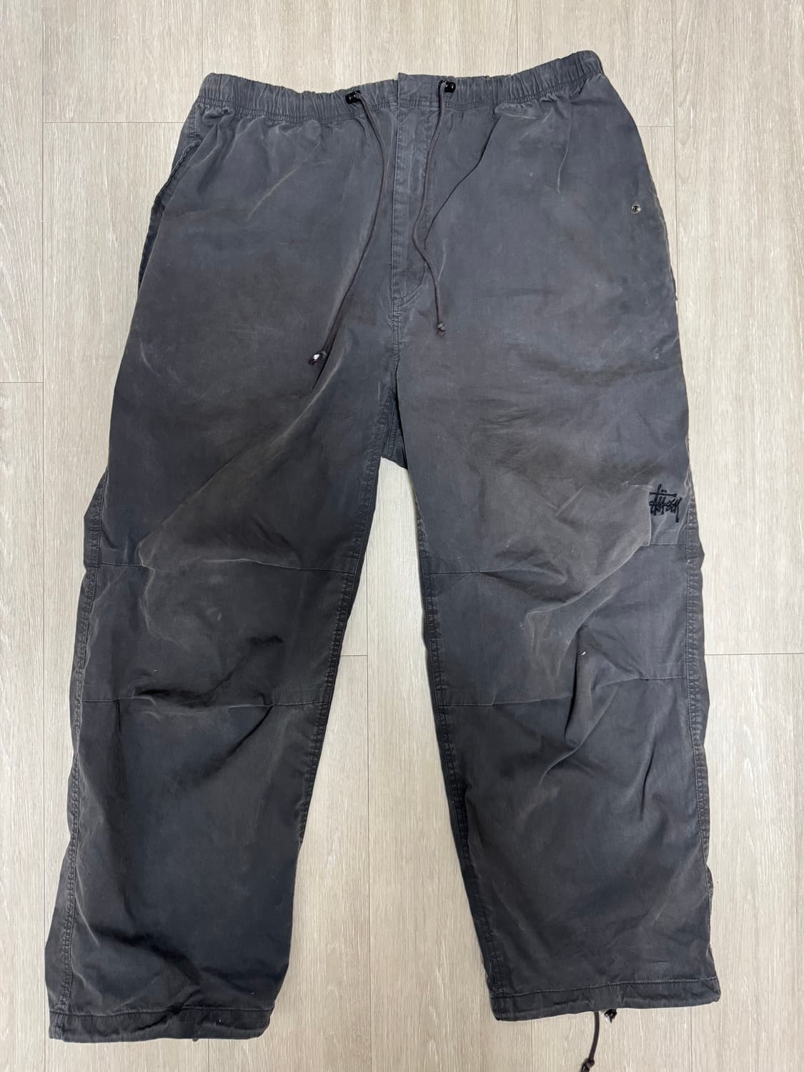 스투시 올드스쿨 와이드 트랙팬츠 상품이미지1